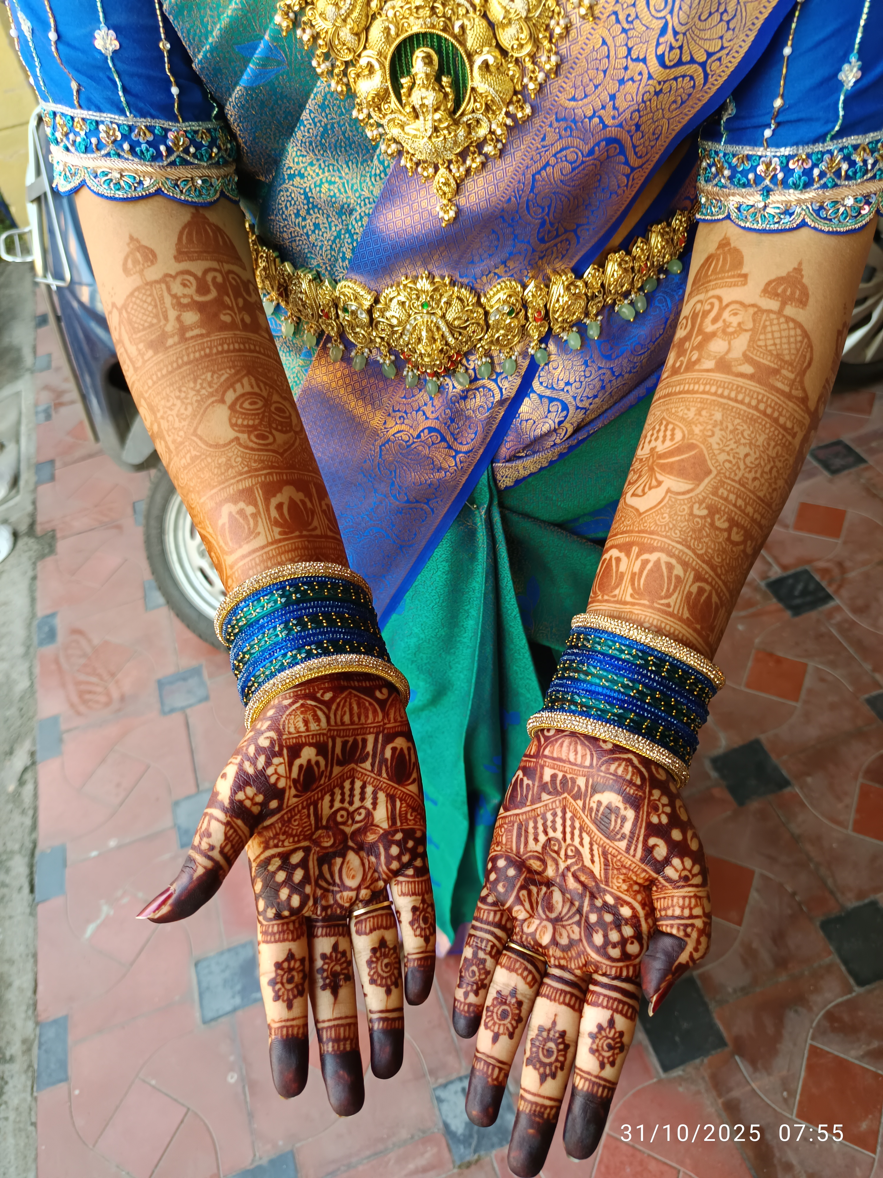 Queen mehandi and makeup — makeup-mehandi-artists in virugambakkam,Chennai